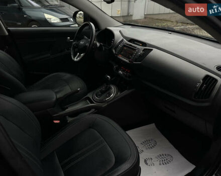 Чорний Кіа Sportage, об'ємом двигуна 2 л та пробігом 225 тис. км за 14500 $, фото 42 на Automoto.ua