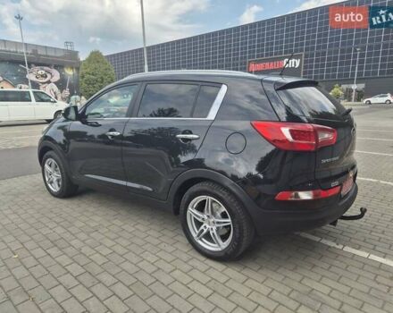 Чорний Кіа Sportage, об'ємом двигуна 2 л та пробігом 174 тис. км за 16799 $, фото 8 на Automoto.ua