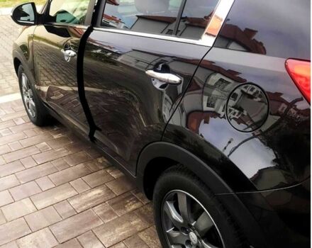 Черный Киа Sportage, объемом двигателя 2 л и пробегом 100 тыс. км за 13500 $, фото 2 на Automoto.ua