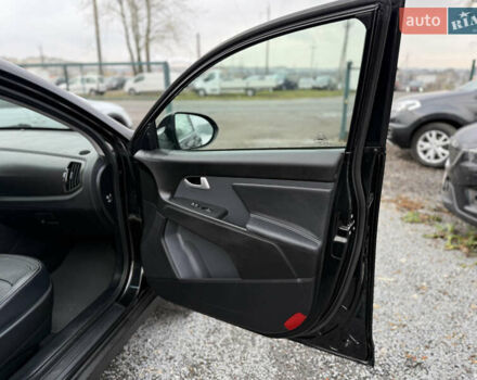 Черный Киа Sportage, объемом двигателя 2 л и пробегом 197 тыс. км за 15499 $, фото 32 на Automoto.ua