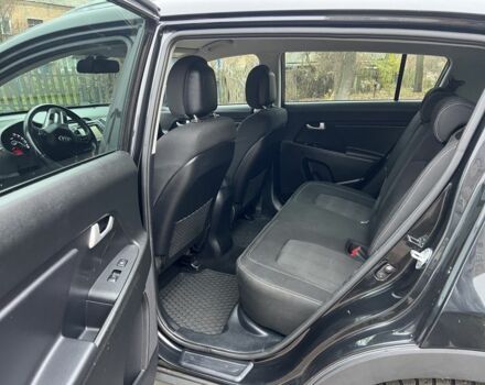 Черный Киа Sportage, объемом двигателя 1.6 л и пробегом 185 тыс. км за 11700 $, фото 14 на Automoto.ua