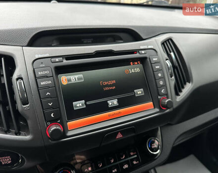 Чорний Кіа Sportage, об'ємом двигуна 2 л та пробігом 225 тис. км за 14500 $, фото 35 на Automoto.ua