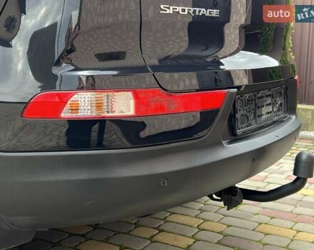 Чорний Кіа Sportage, об'ємом двигуна 0 л та пробігом 197 тис. км за 14950 $, фото 32 на Automoto.ua