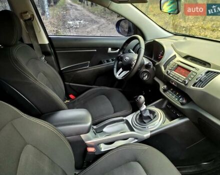 Черный Киа Sportage, объемом двигателя 1.69 л и пробегом 213 тыс. км за 13350 $, фото 32 на Automoto.ua