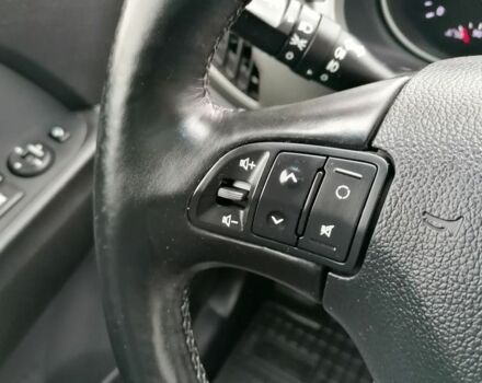 Черный Киа Sportage, объемом двигателя 2 л и пробегом 137 тыс. км за 8500 $, фото 16 на Automoto.ua