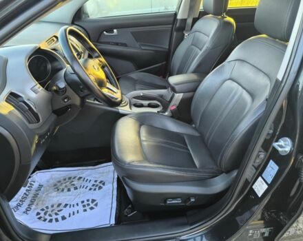 Чорний Кіа Sportage, об'ємом двигуна 2 л та пробігом 137 тис. км за 8000 $, фото 7 на Automoto.ua