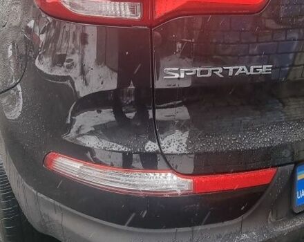 Черный Киа Sportage, объемом двигателя 2 л и пробегом 188 тыс. км за 14000 $, фото 5 на Automoto.ua