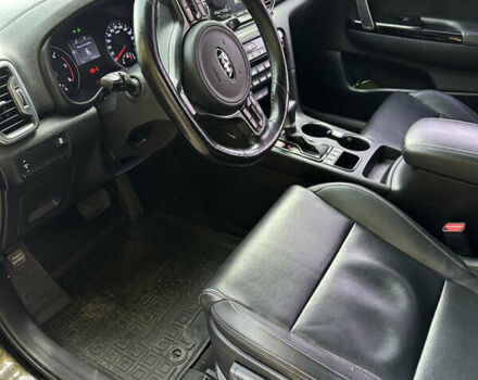 Черный Киа Sportage, объемом двигателя 2 л и пробегом 187 тыс. км за 19900 $, фото 10 на Automoto.ua