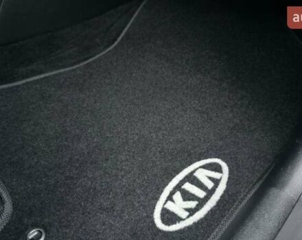 Черный Киа Sportage, объемом двигателя 2 л и пробегом 197 тыс. км за 18400 $, фото 67 на Automoto.ua