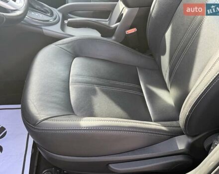Чорний Кіа Sportage, об'ємом двигуна 2 л та пробігом 147 тис. км за 16900 $, фото 44 на Automoto.ua