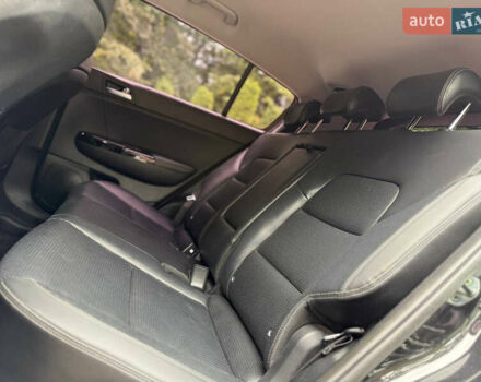 Черный Киа Sportage, объемом двигателя 2 л и пробегом 194 тыс. км за 17700 $, фото 31 на Automoto.ua