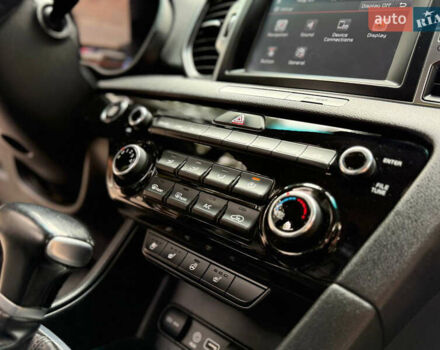 Черный Киа Sportage, объемом двигателя 2 л и пробегом 194 тыс. км за 17700 $, фото 44 на Automoto.ua