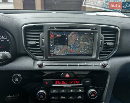 Чорний Кіа Sportage, об'ємом двигуна 2 л та пробігом 176 тис. км за 17600 $, фото 43 на Automoto.ua