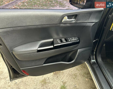 Черный Киа Sportage, объемом двигателя 2 л и пробегом 187 тыс. км за 19900 $, фото 15 на Automoto.ua