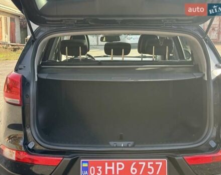 Чорний Кіа Sportage, об'ємом двигуна 2 л та пробігом 147 тис. км за 16900 $, фото 53 на Automoto.ua
