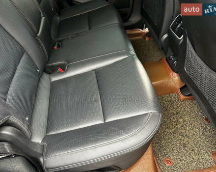 Чорний Кіа Sportage, об'ємом двигуна 2 л та пробігом 176 тис. км за 17600 $, фото 16 на Automoto.ua