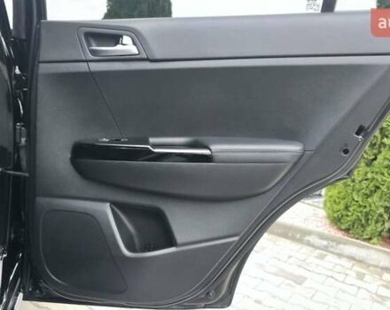 Черный Киа Sportage, объемом двигателя 2 л и пробегом 197 тыс. км за 18400 $, фото 70 на Automoto.ua