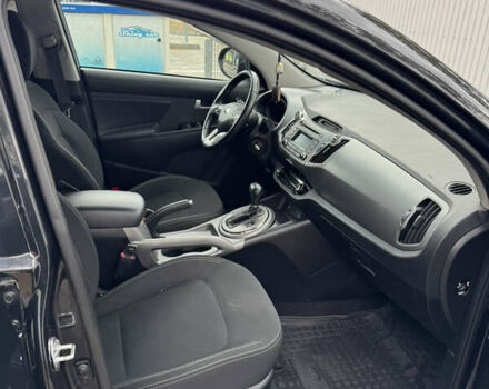Черный Киа Sportage, объемом двигателя 2 л и пробегом 305 тыс. км за 14500 $, фото 8 на Automoto.ua