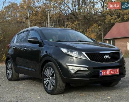 Чорний Кіа Sportage, об'ємом двигуна 2 л та пробігом 147 тис. км за 16900 $, фото 4 на Automoto.ua