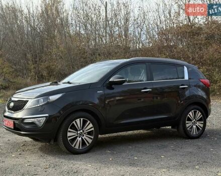 Чорний Кіа Sportage, об'ємом двигуна 2 л та пробігом 147 тис. км за 16900 $, фото 19 на Automoto.ua