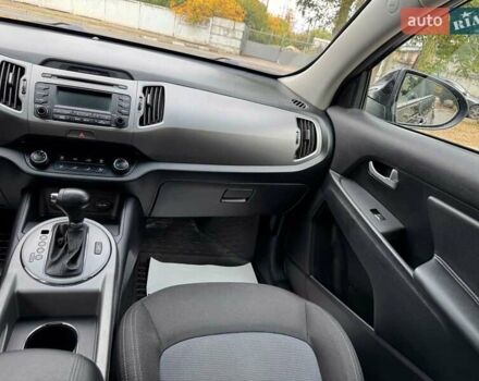 Черный Киа Sportage, объемом двигателя 2.4 л и пробегом 117 тыс. км за 12690 $, фото 16 на Automoto.ua