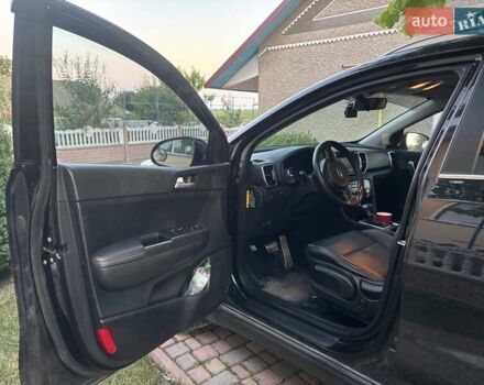 Черный Киа Sportage, объемом двигателя 2 л и пробегом 202 тыс. км за 18500 $, фото 3 на Automoto.ua
