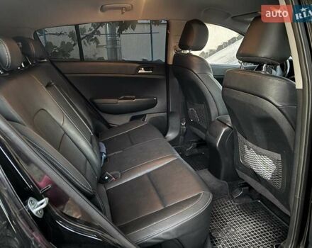 Черный Киа Sportage, объемом двигателя 2 л и пробегом 202 тыс. км за 18500 $, фото 4 на Automoto.ua
