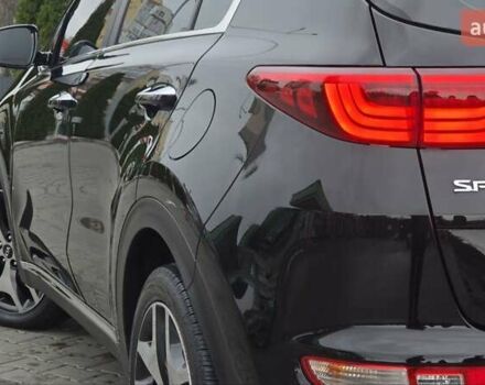 Черный Киа Sportage, объемом двигателя 2 л и пробегом 197 тыс. км за 18400 $, фото 17 на Automoto.ua