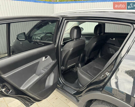 Черный Киа Sportage, объемом двигателя 2 л и пробегом 305 тыс. км за 14500 $, фото 6 на Automoto.ua