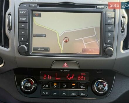 Чорний Кіа Sportage, об'ємом двигуна 2 л та пробігом 147 тис. км за 16900 $, фото 23 на Automoto.ua