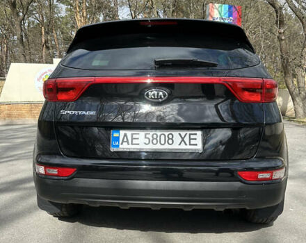 Черный Киа Sportage, объемом двигателя 0 л и пробегом 125 тыс. км за 15700 $, фото 14 на Automoto.ua