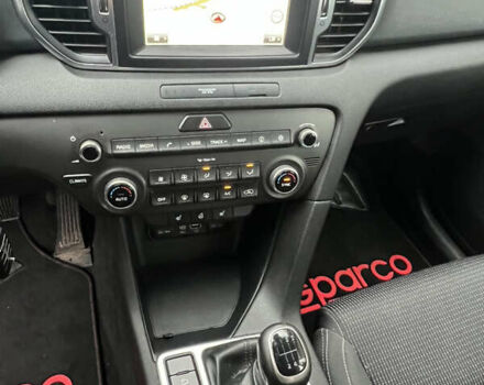 Черный Киа Sportage, объемом двигателя 1.7 л и пробегом 230 тыс. км за 15800 $, фото 33 на Automoto.ua
