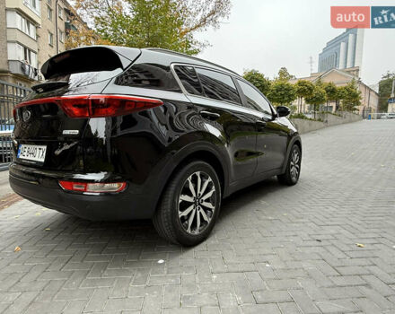 Черный Киа Sportage, объемом двигателя 1.69 л и пробегом 238 тыс. км за 16700 $, фото 4 на Automoto.ua