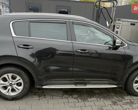 Черный Киа Sportage, объемом двигателя 1.7 л и пробегом 160 тыс. км за 16100 $, фото 4 на Automoto.ua