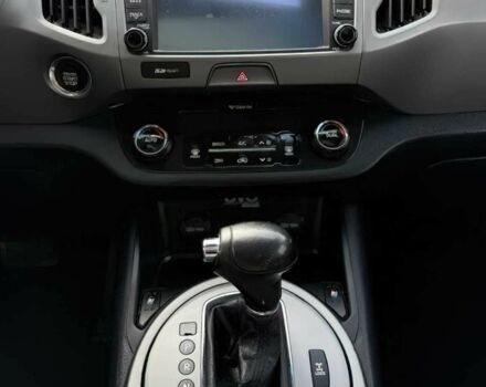 Чорний Кіа Sportage, об'ємом двигуна 2.4 л та пробігом 76 тис. км за 7000 $, фото 8 на Automoto.ua