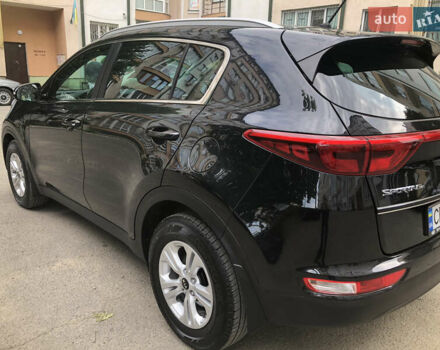 Чорний Кіа Sportage, об'ємом двигуна 2 л та пробігом 39 тис. км за 17800 $, фото 27 на Automoto.ua