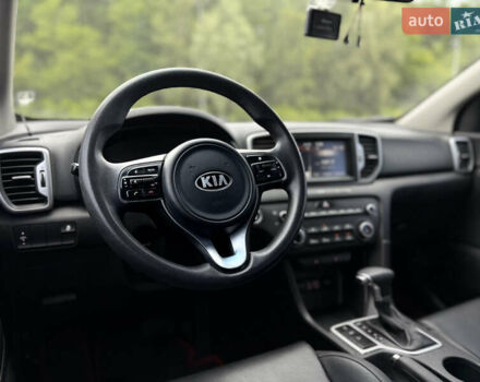 Черный Киа Sportage, объемом двигателя 1.69 л и пробегом 282 тыс. км за 14999 $, фото 26 на Automoto.ua