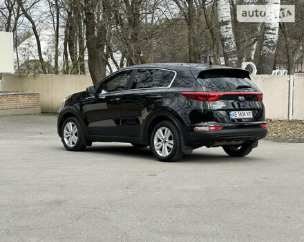 Черный Киа Sportage, объемом двигателя 0 л и пробегом 125 тыс. км за 15700 $, фото 5 на Automoto.ua