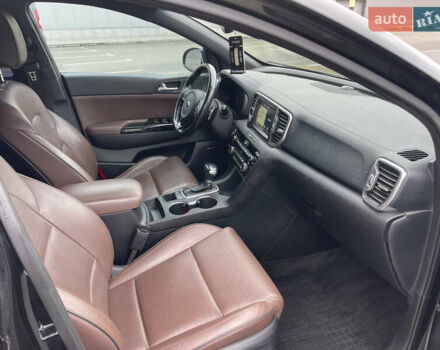 Черный Киа Sportage, объемом двигателя 2 л и пробегом 165 тыс. км за 15500 $, фото 24 на Automoto.ua