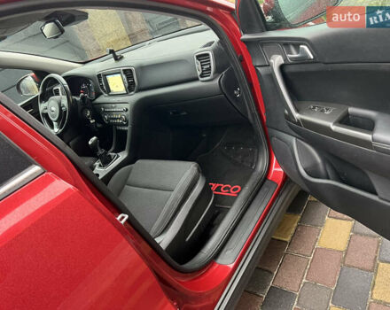 Черный Киа Sportage, объемом двигателя 1.7 л и пробегом 230 тыс. км за 15800 $, фото 45 на Automoto.ua