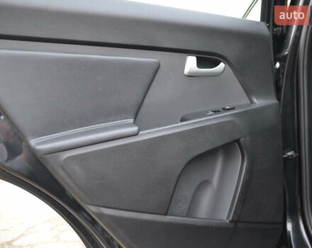 Черный Киа Sportage, объемом двигателя 1.7 л и пробегом 162 тыс. км за 14800 $, фото 18 на Automoto.ua