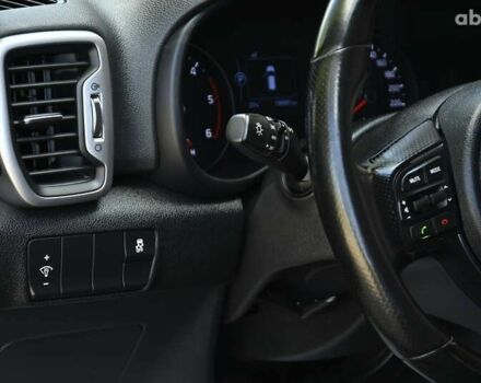 Чорний Кіа Sportage, об'ємом двигуна 1.7 л та пробігом 198 тис. км за 17900 $, фото 24 на Automoto.ua