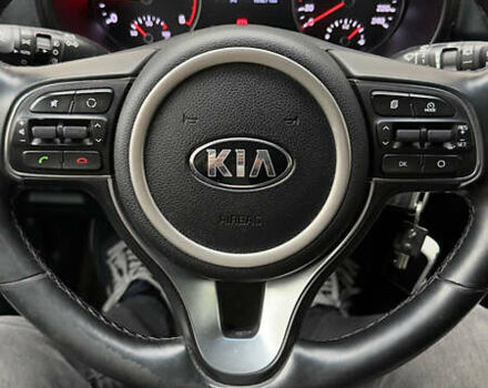 Черный Киа Sportage, объемом двигателя 1.7 л и пробегом 160 тыс. км за 16100 $, фото 8 на Automoto.ua