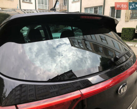 Чорний Кіа Sportage, об'ємом двигуна 2 л та пробігом 39 тис. км за 17800 $, фото 13 на Automoto.ua