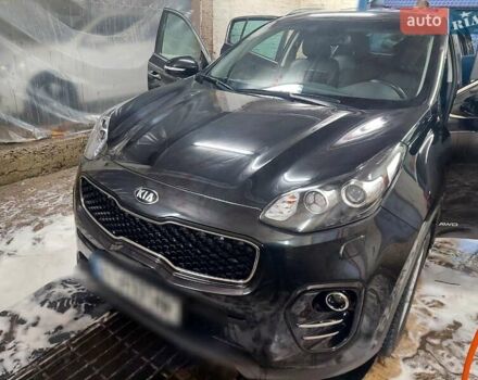 Чорний Кіа Sportage, об'ємом двигуна 2 л та пробігом 83 тис. км за 22000 $, фото 2 на Automoto.ua