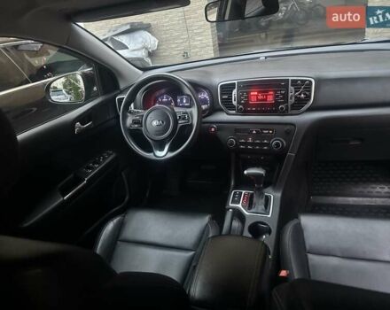 Черный Киа Sportage, объемом двигателя 1.69 л и пробегом 143 тыс. км за 17000 $, фото 8 на Automoto.ua