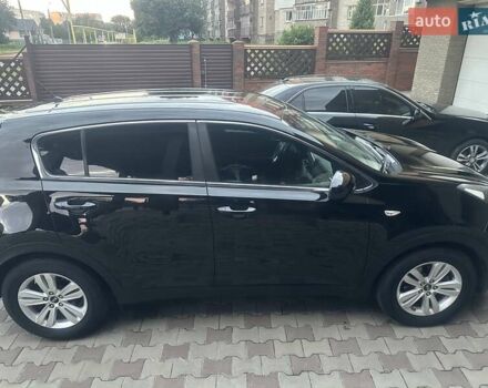 Черный Киа Sportage, объемом двигателя 1.69 л и пробегом 143 тыс. км за 17000 $, фото 7 на Automoto.ua