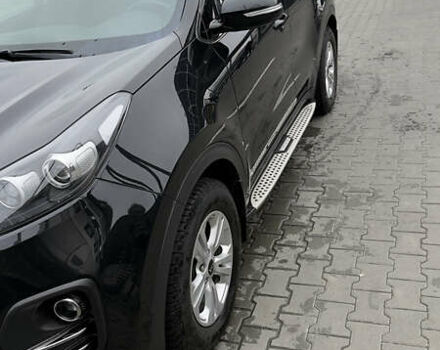 Черный Киа Sportage, объемом двигателя 1.7 л и пробегом 160 тыс. км за 16100 $, фото 1 на Automoto.ua