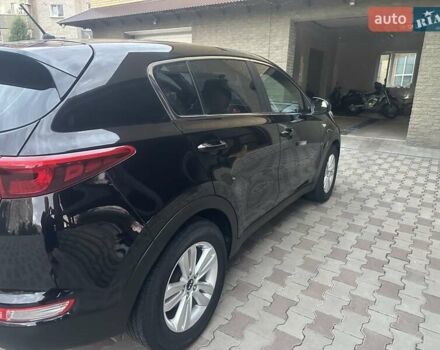 Черный Киа Sportage, объемом двигателя 1.69 л и пробегом 143 тыс. км за 17000 $, фото 1 на Automoto.ua