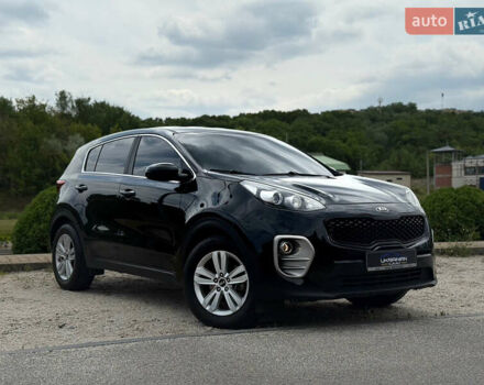 Черный Киа Sportage, объемом двигателя 1.69 л и пробегом 282 тыс. км за 14999 $, фото 1 на Automoto.ua